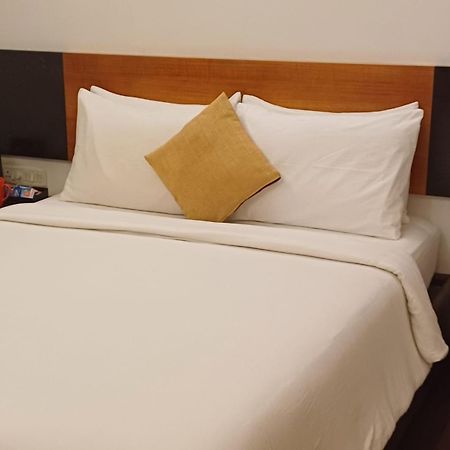 D And A Boutique Hotel Chennai Exterior foto